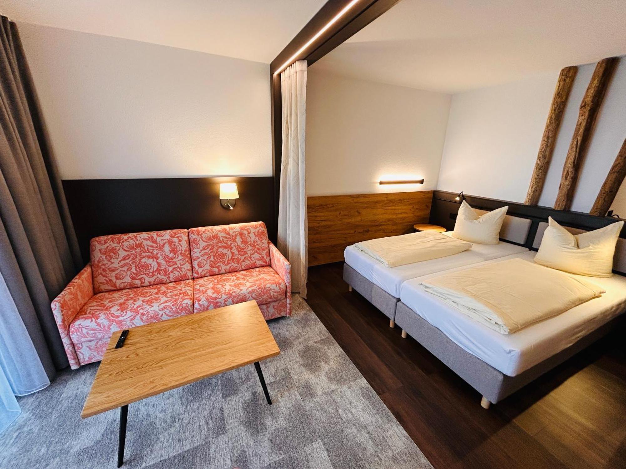 Hotel Landgasthof Deutsches Haus Kg